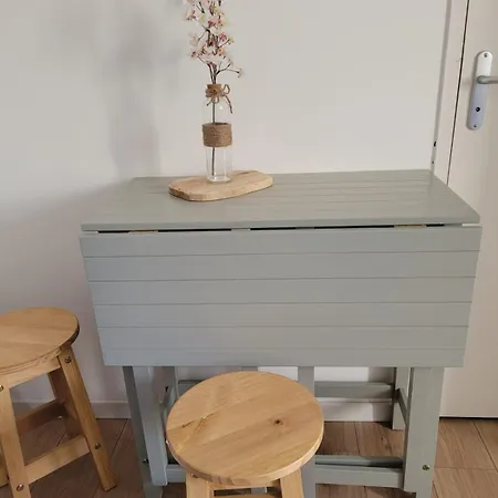 Petit Cocon - Sans Draps - Comme A La Maison Apartman