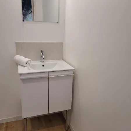 Petit Cocon - Sans Draps - Comme A La Maison Apartman Saint-Julien-de-Vouvantes